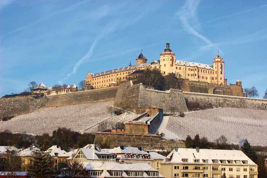 Festung Marienberg im Winter